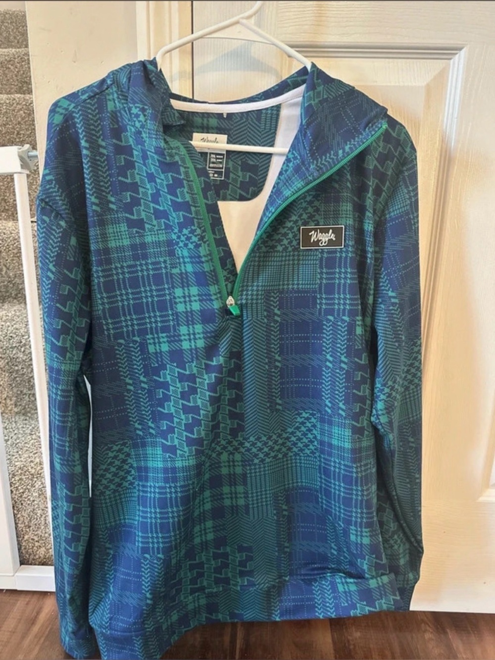Waggle Blue & Green Geometric Half-Zip Hoodie